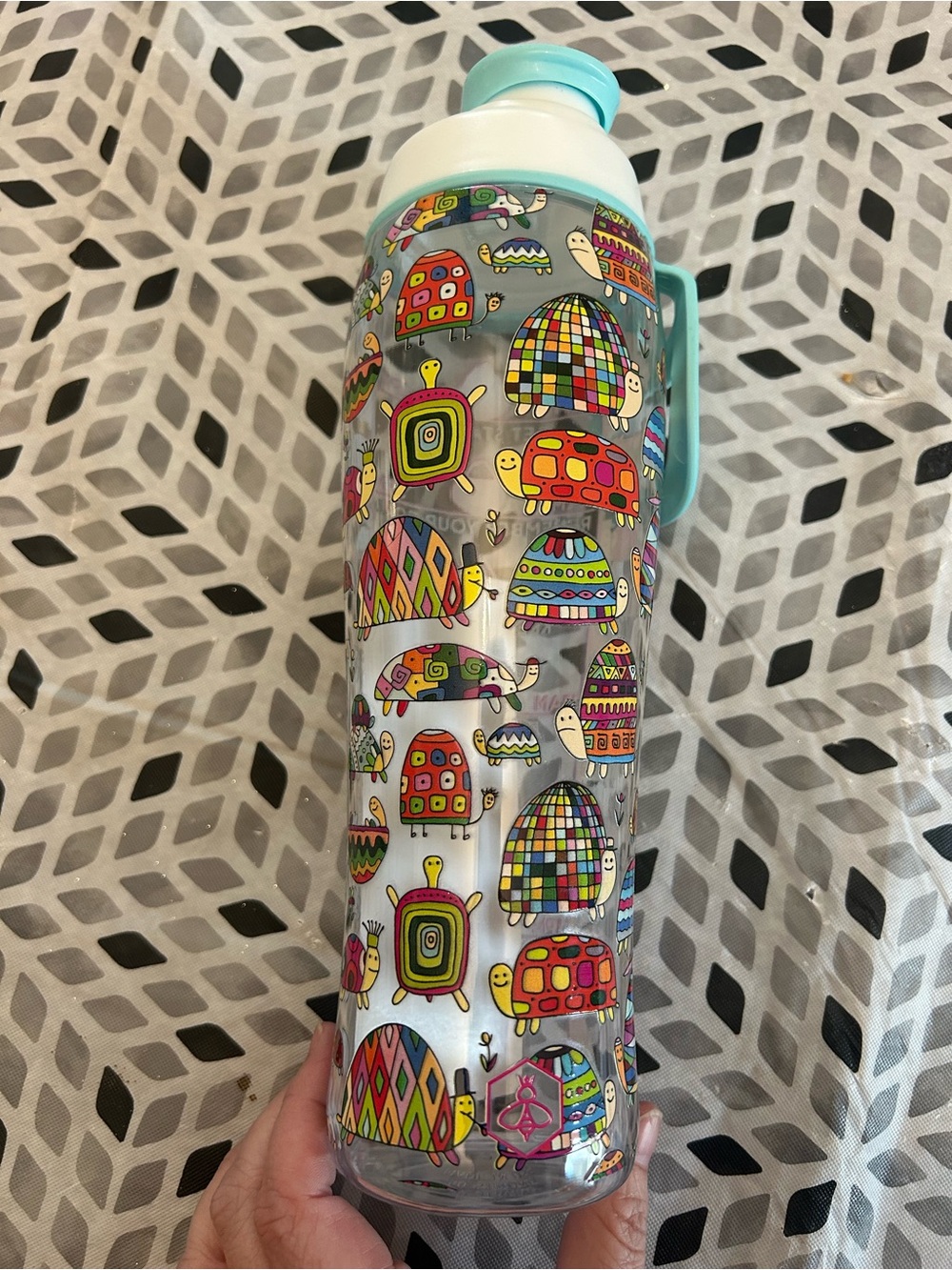 Colorful Turtle Pattern Water Bottle - Mint Lid